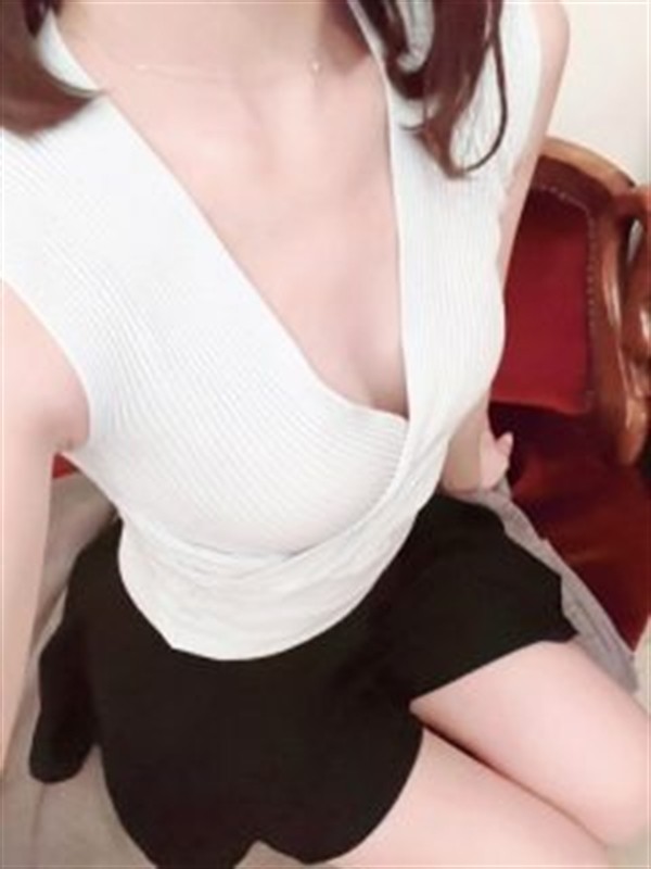 有村　さな（23）/HUNDRED キタ大阪(京橋・南森町・天満/メンズエステ)