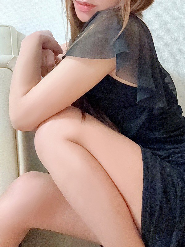 夏希（47） の画像1枚目/Mrs.AUBE SPA（オーブスパ）(梅田・大阪駅/メンズエステ)