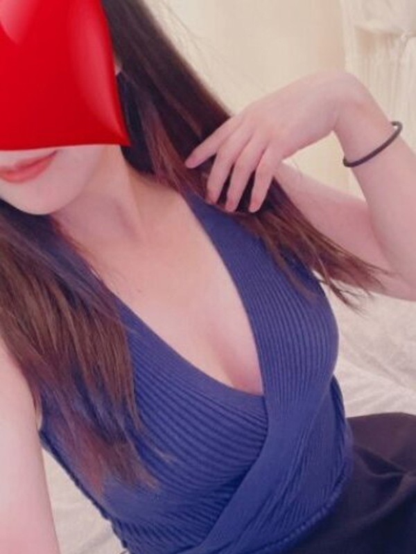 筒香　あいな（23）/HUNDRED キタ大阪(京橋・南森町・天満/メンズエステ)