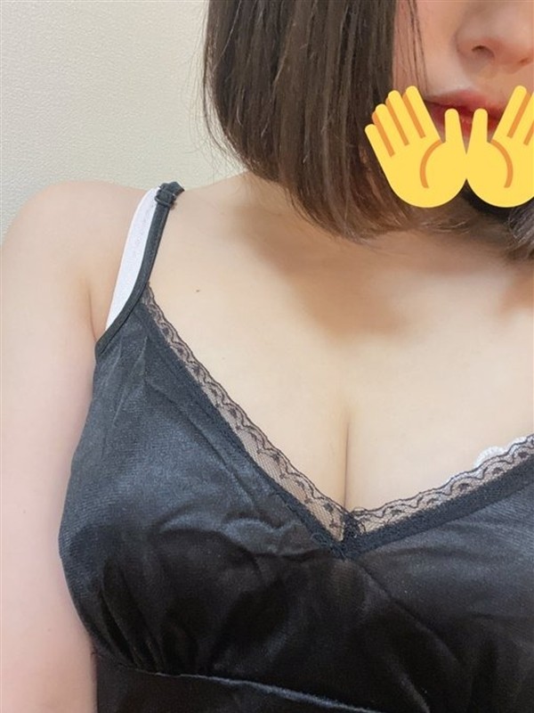小島　にこ（18） の画像4枚目/HUNDRED キタ大阪(京橋・南森町・天満/メンズエステ)