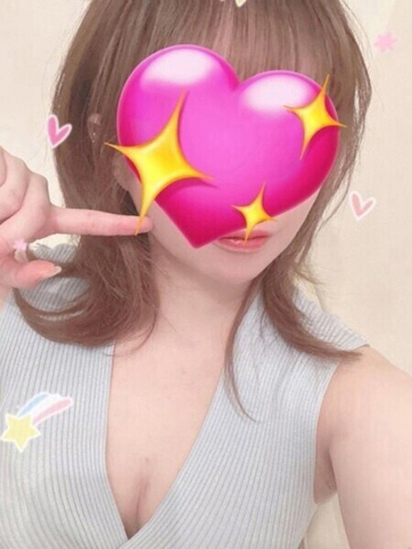 七海　りさ（27）/HUNDRED キタ大阪(京橋・南森町・天満/メンズエステ)