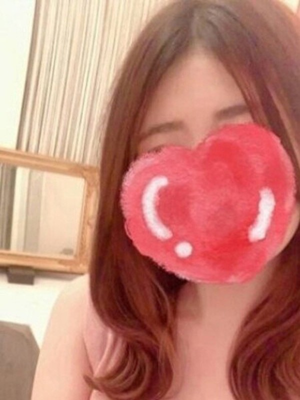 鳳月 杏（23）/HUNDRED キタ大阪(京橋・南森町・天満/メンズエステ)