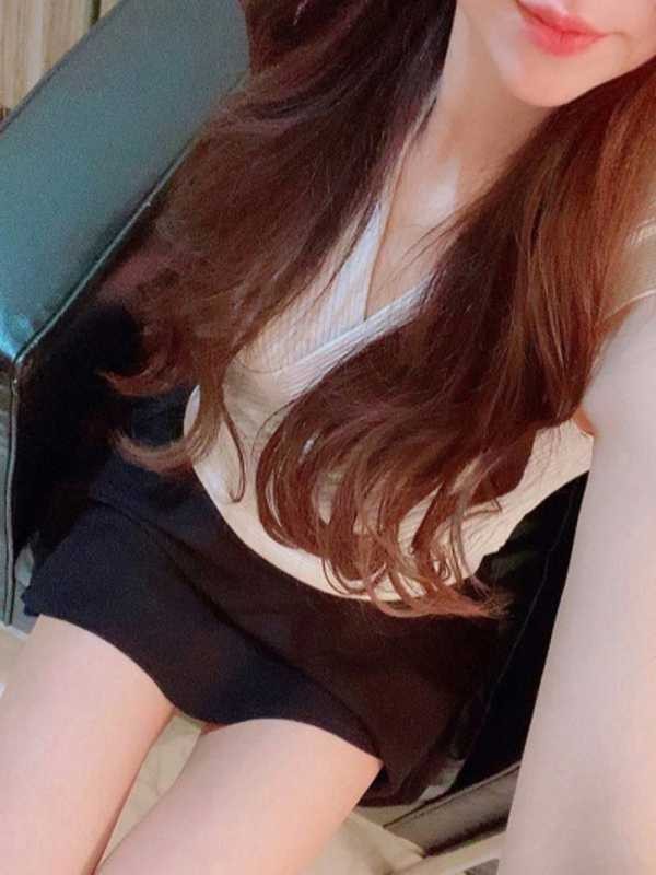 羽鳥　れいか（27）/HUNDRED キタ大阪(京橋・南森町・天満/メンズエステ)