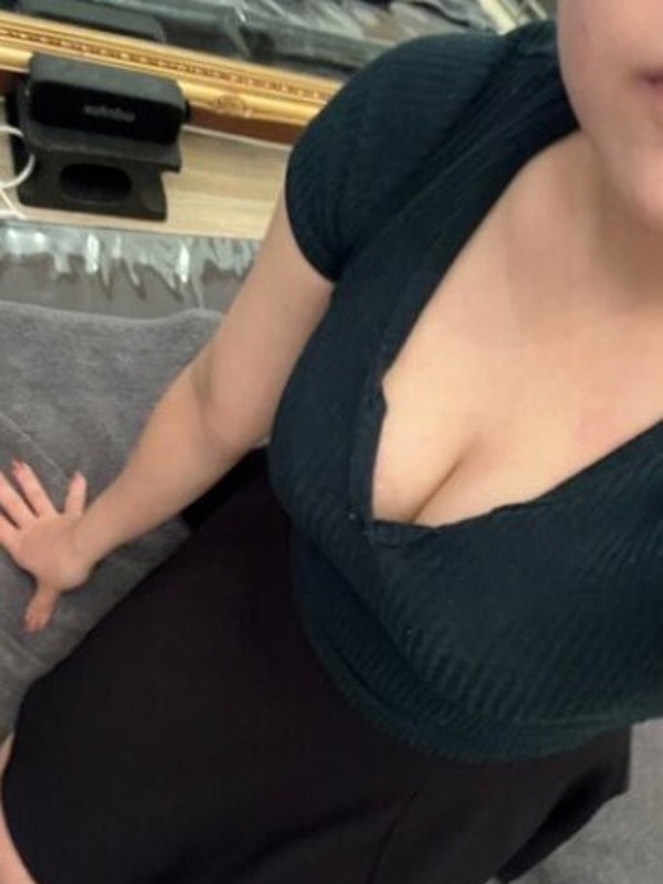 神楽　みる（21）/HUNDRED キタ大阪(京橋・南森町・天満/メンズエステ)