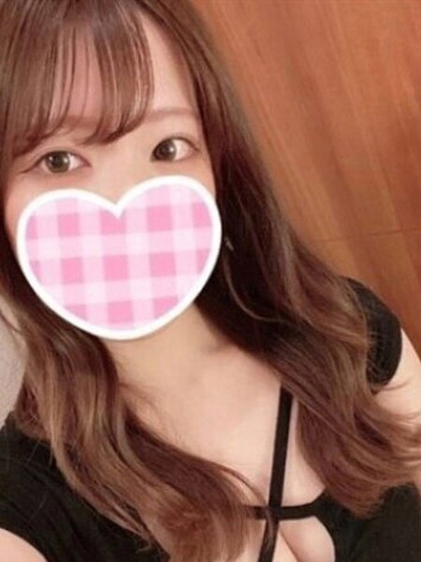 成瀬　ゆりな（24）/HUNDRED キタ大阪(京橋・南森町・天満/メンズエステ)