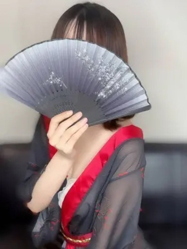 ちかげ（23） の画像2枚目/月詠ーツクヨミ(千種・今池/メンズエステ)