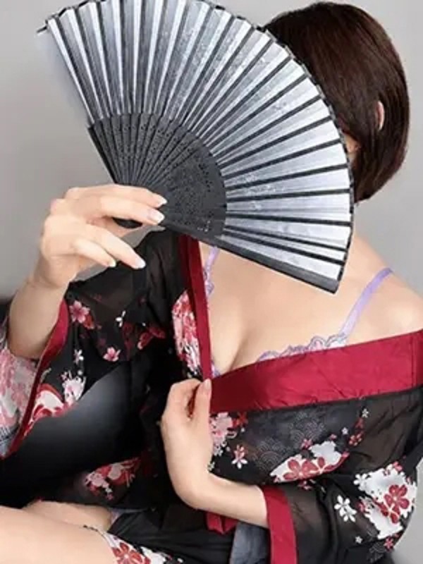 こはく（41） の画像2枚目/月詠ーツクヨミ(千種・今池/メンズエステ)