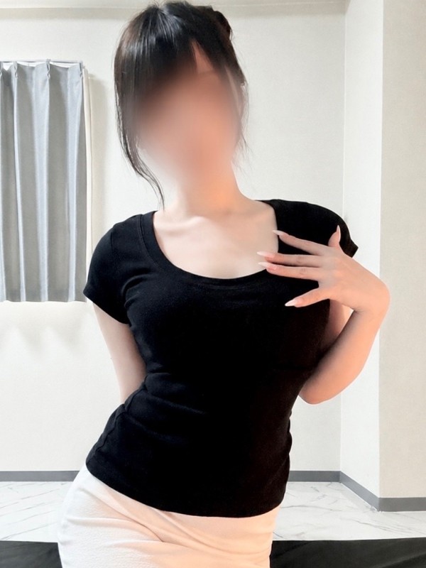 成瀬みゆ（23） の画像1枚目/大人の隠れ家(広島市/メンズエステ)