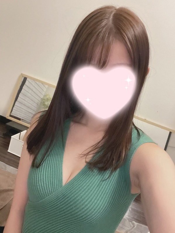 小日向　ここあ（20） の画像1枚目/HUNDRED キタ大阪(京橋・南森町・天満/メンズエステ)