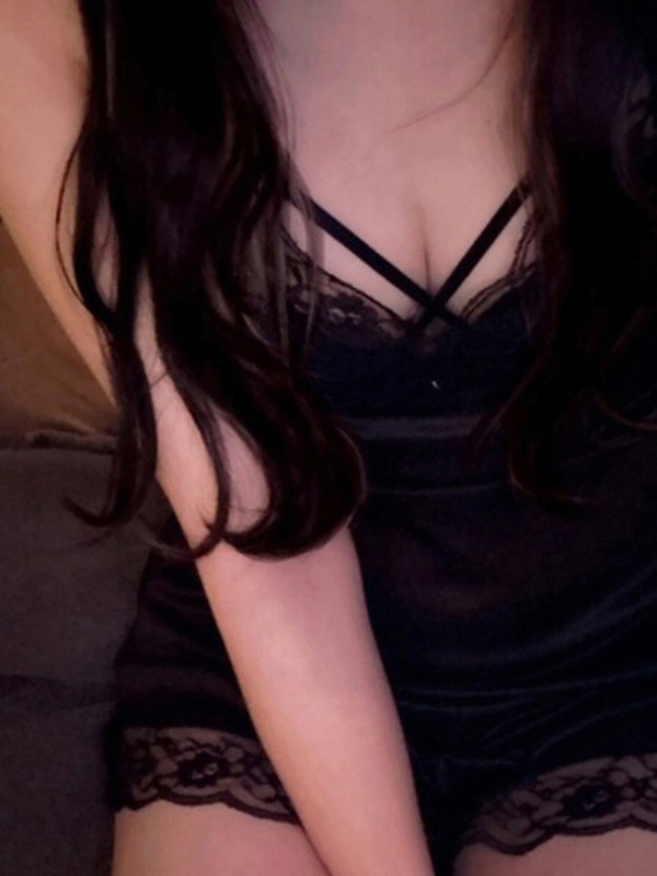 成瀬あいみ（22）/HUNDRED キタ大阪(京橋・南森町・天満/メンズエステ)