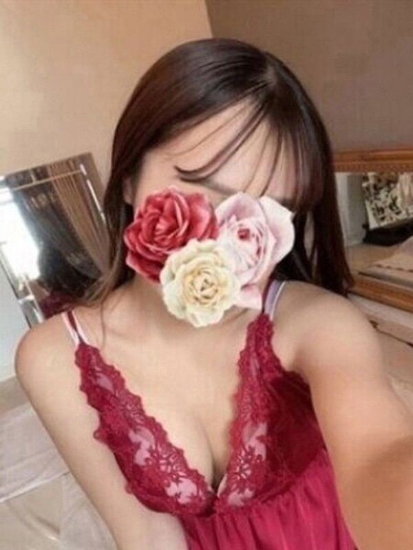 井上　るな（21）/HUNDRED キタ大阪(京橋・南森町・天満/メンズエステ)