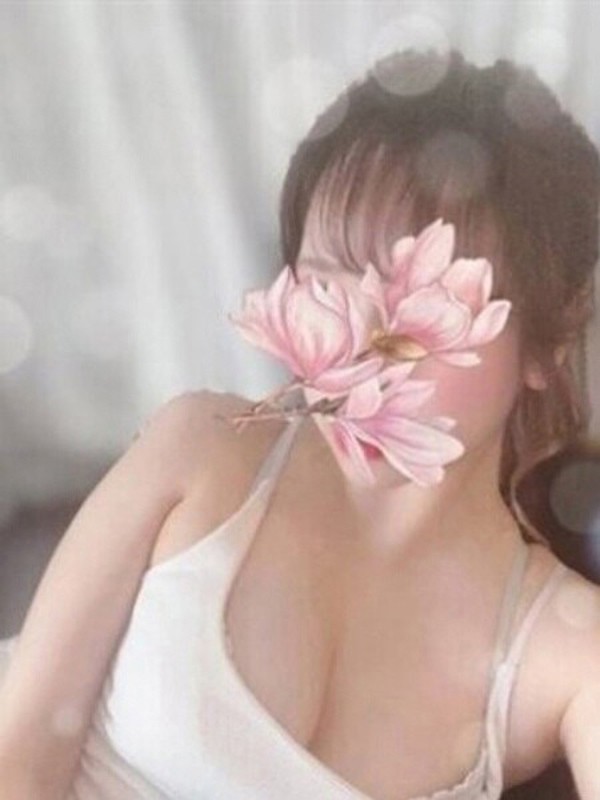 東条　れいみ（24）/HUNDRED キタ大阪(京橋・南森町・天満/メンズエステ)