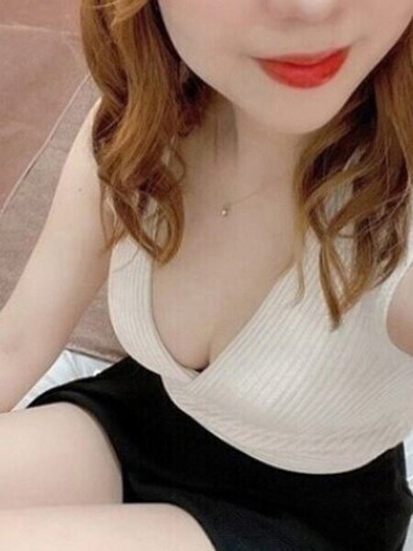 吉岡　まゆ（21）/HUNDRED キタ大阪(京橋・南森町・天満/メンズエステ)