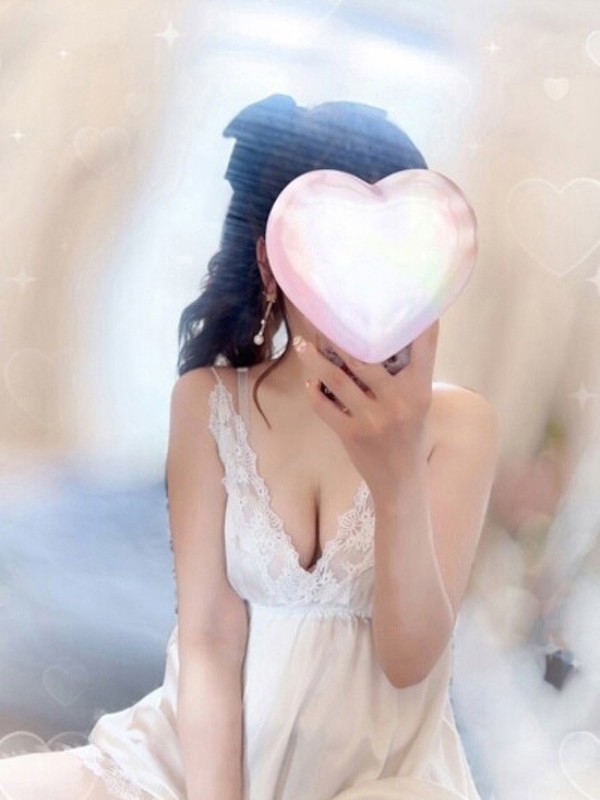 東条　れいみ（24）/HUNDRED キタ大阪(京橋・南森町・天満/メンズエステ)