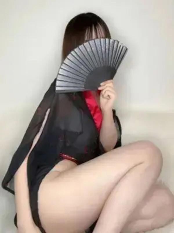 ちかげ（23） の画像2枚目/月詠ーツクヨミ(千種・今池/メンズエステ)