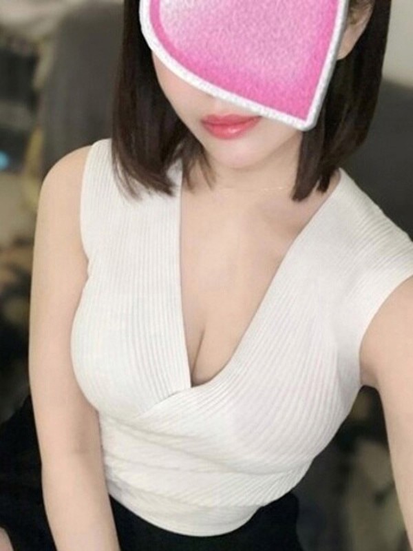 古川　りん（23）/HUNDRED キタ大阪(京橋・南森町・天満/メンズエステ)