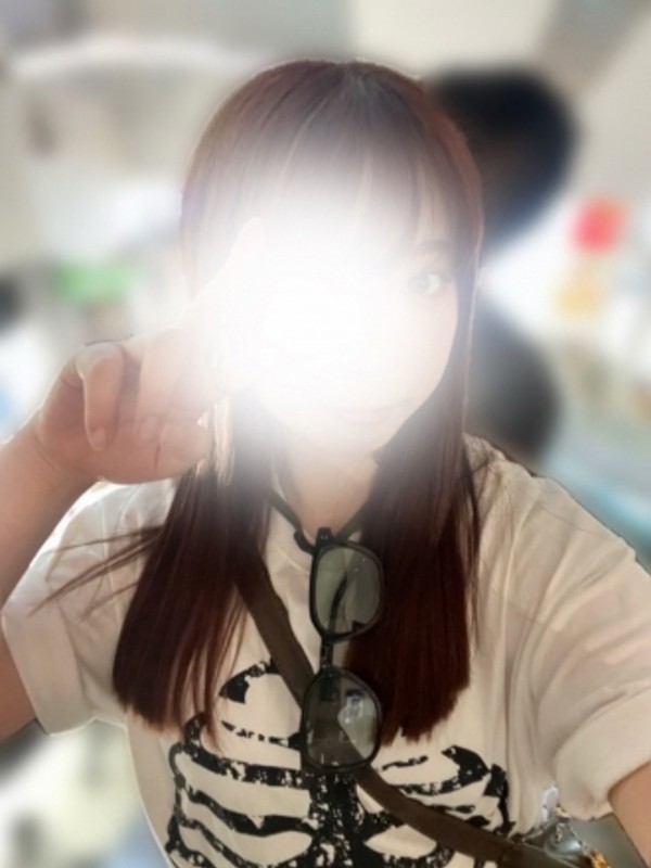 麗（20） の画像1枚目/いちごミルク(日本橋/メンズエステ)