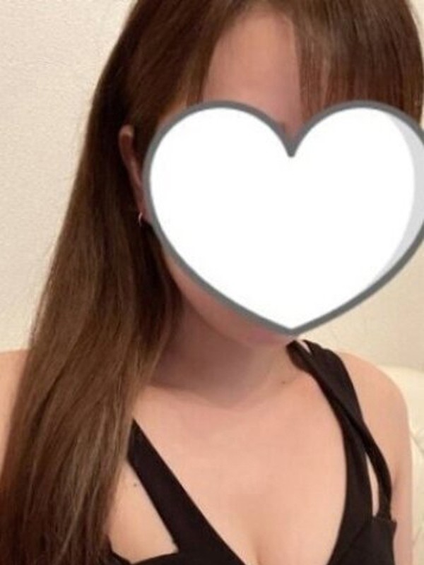 水無月　えま（21）/HUNDRED キタ大阪(京橋・南森町・天満/メンズエステ)