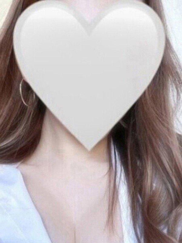 望月　なな（29）/HUNDRED キタ大阪(京橋・南森町・天満/メンズエステ)