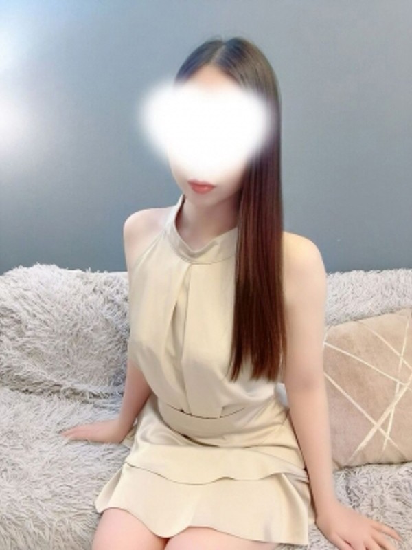 宇瑠間あゆ（33）/マダムと紳士(梅田・大阪駅/メンズエステ)