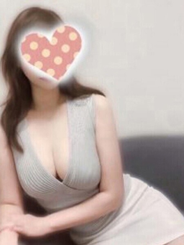 城崎　かおり（31）/HUNDRED キタ大阪(京橋・南森町・天満/メンズエステ)