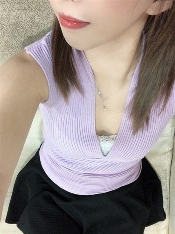 黒木いちか（22） の画像3枚目/HUNDRED キタ大阪(京橋・南森町・天満/メンズエステ)