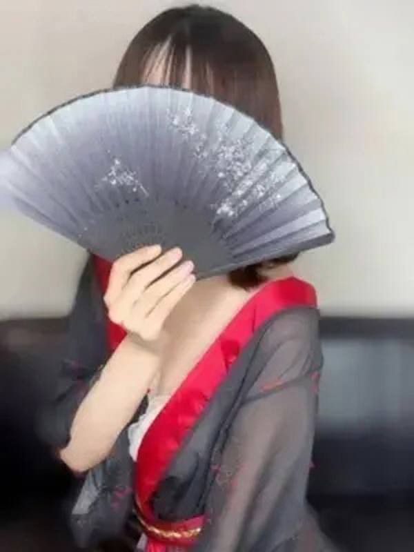 ちかげ（23） の画像1枚目/月詠ーツクヨミ(千種・今池/メンズエステ)