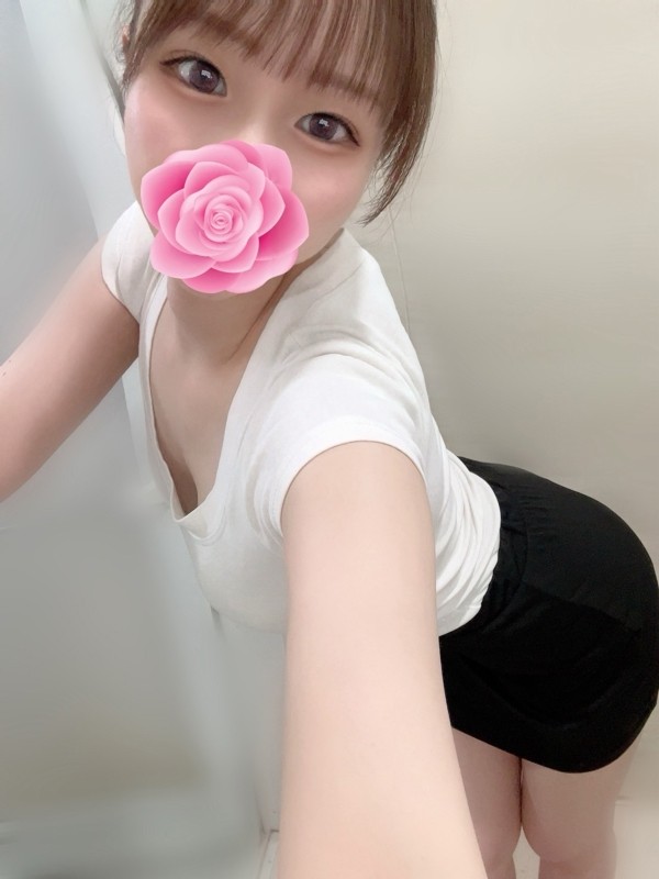 森 まな（21） の画像4枚目/ULRARE(大塚・巣鴨/メンズエステ)
