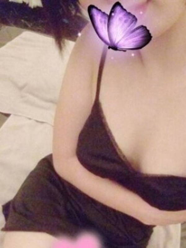 黒月　ゆあ（26）/HUNDRED キタ大阪(京橋・南森町・天満/メンズエステ)