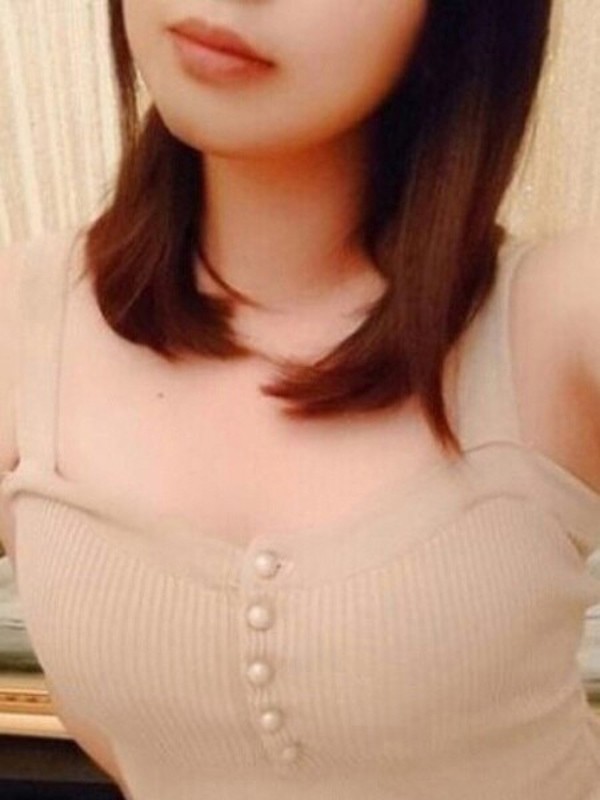 愛川　まなみ（21）/HUNDRED キタ大阪(京橋・南森町・天満/メンズエステ)