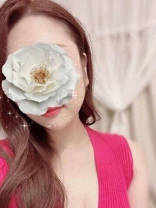 天使　りな（25）/HUNDRED キタ大阪(京橋・南森町・天満/メンズエステ)