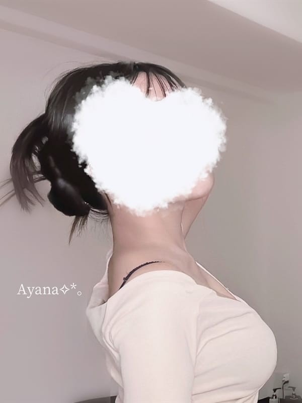 あやな（21） の画像2枚目/極SPA(十三・新大阪・西中島/メンズエステ)
