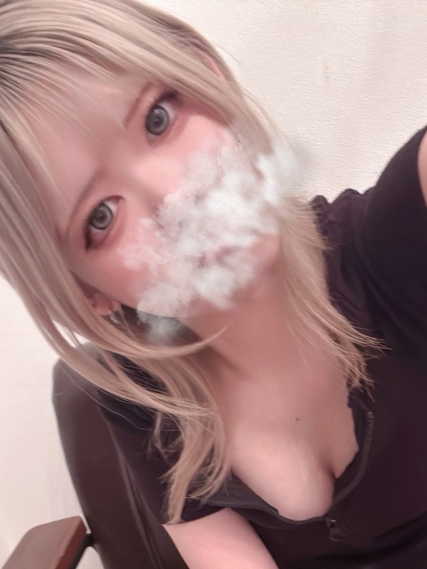 りお（21） の画像1枚目/極SPA(十三・新大阪・西中島/メンズエステ)