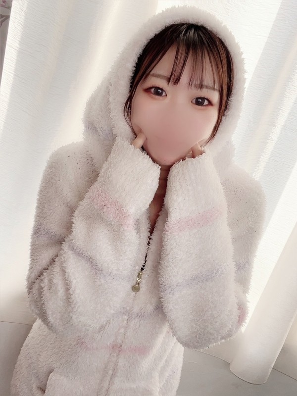 愛瀬みゆ（25）/ULRARE(大塚・巣鴨/メンズエステ)