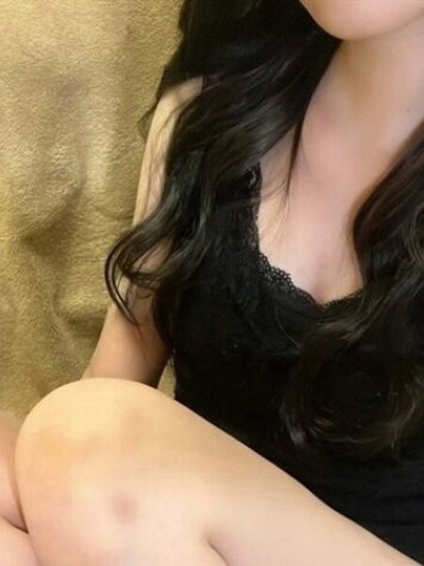 永井　りせ（18）/HUNDRED キタ大阪(京橋・南森町・天満/メンズエステ)