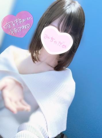 りり（22）/vivi(金沢/メンズエステ)